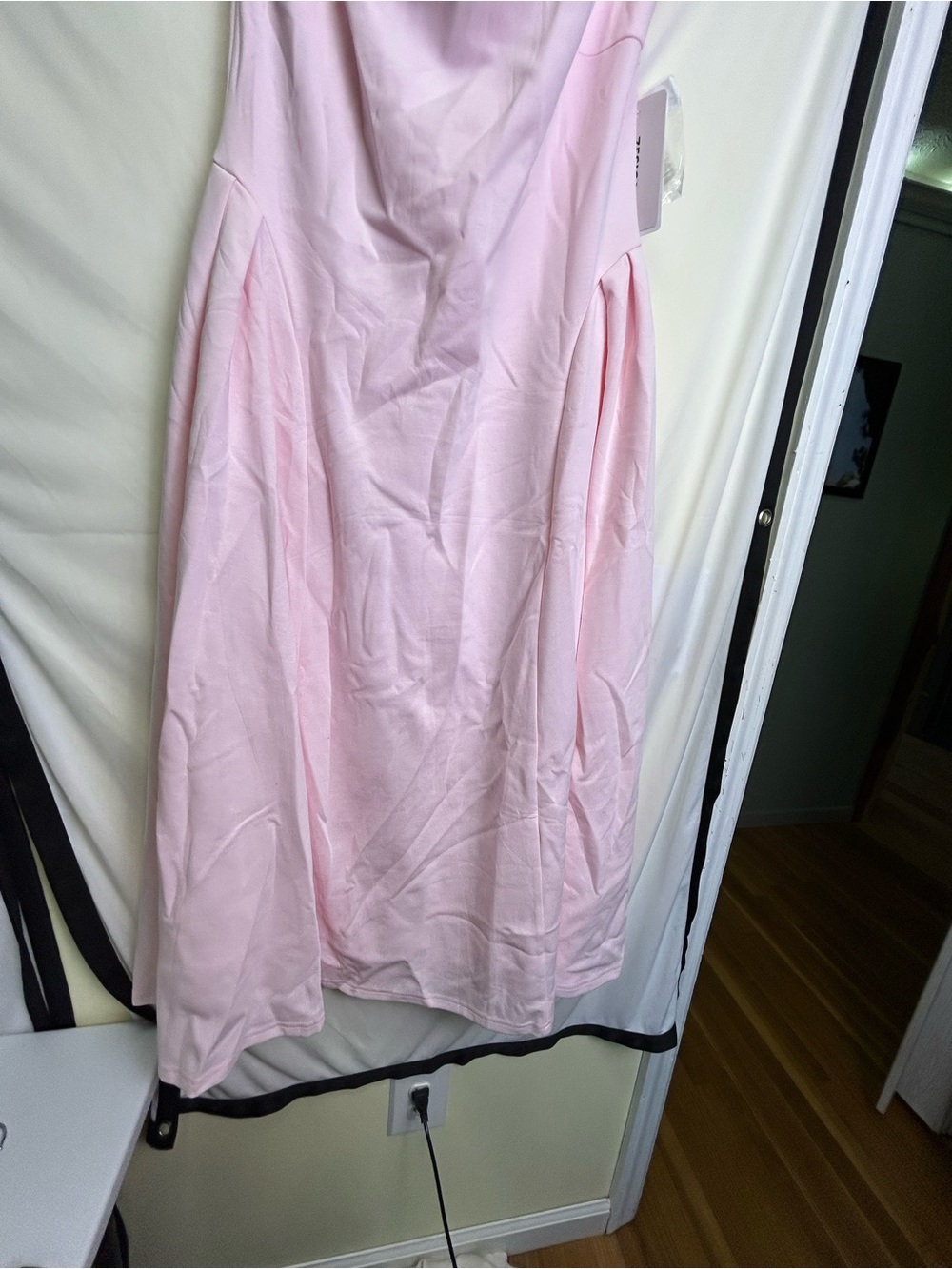 Off-Shoulder Pink Midi Dress - Picture 7 of 16
